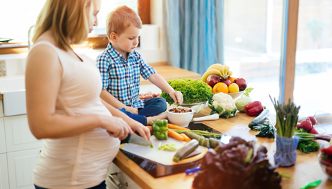 24 Hours of Delicious, Gut-Healthy Pregnancy Recipes to Make Your Tastebuds Sing